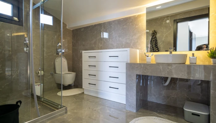 WhatsApp Image 2026-03-27 at 16.13.33.jpg