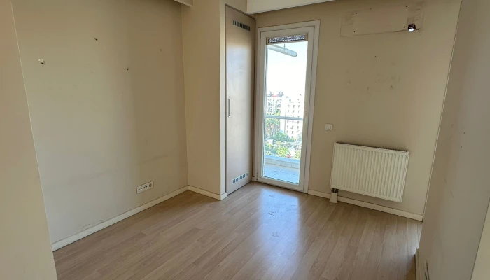 WhatsApp Image 2026-04-03 at 12.25.48 (6).jpg