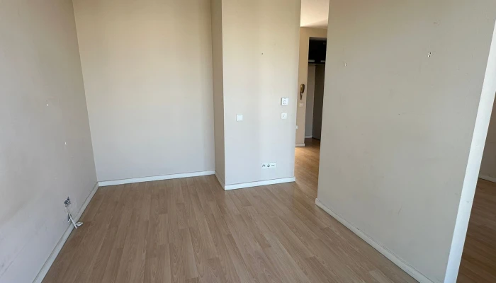 WhatsApp Image 2026-04-03 at 12.25.48 (3).jpg