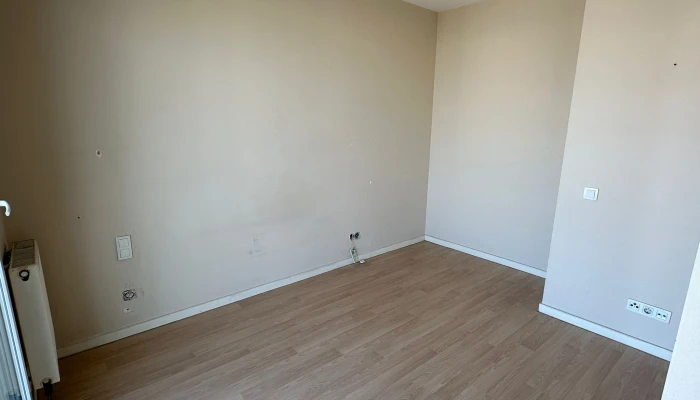 WhatsApp Image 2026-04-03 at 12.25.48 (4).jpg