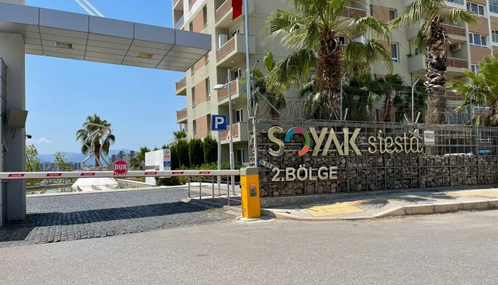 WhatsApp Image 2026-04-03 at 12.26.27.jpg