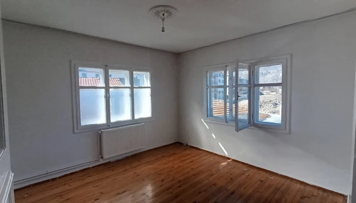 WhatsApp Image 2026-04-08 at 12.46.40.jpg