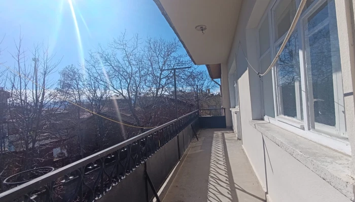 WhatsApp Image 2026-04-08 at 12.46.43 (2).jpg