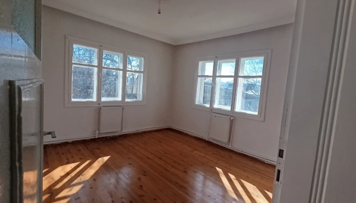 WhatsApp Image 2026-04-08 at 12.46.44.jpg