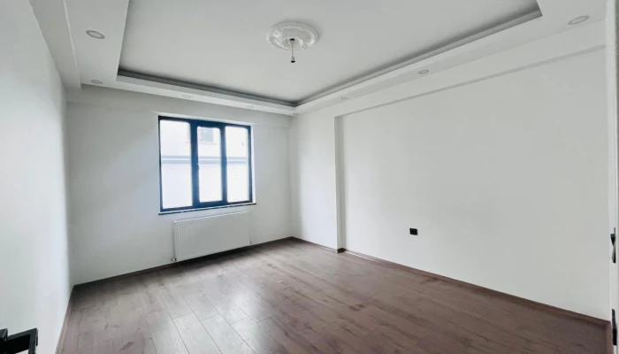 WhatsApp Image 2026-04-08 at 13.16.34.jpg