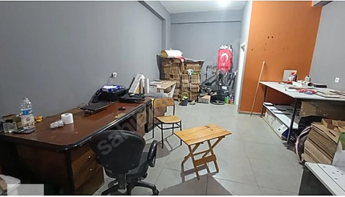 1309681852v3m.jpg