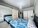 thmb_13087784396jt.jpg
