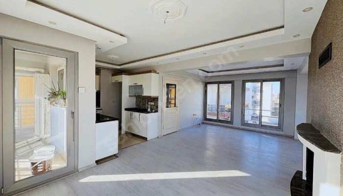 WhatsApp Image 2026-04-17 at 10.02.50 (1).jpg