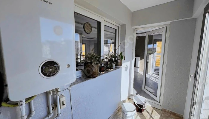 WhatsApp Image 2026-04-17 at 10.02.50 (3).jpg