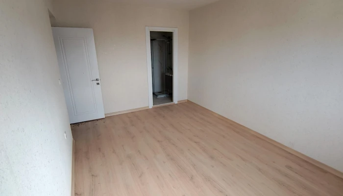 WhatsApp Image 2026-04-19 at 12.55.58.jpg