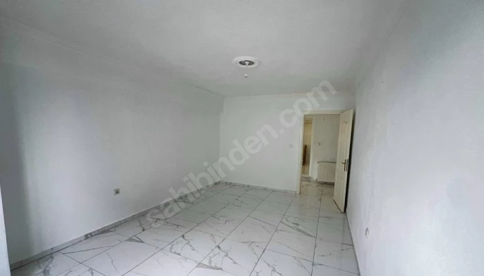 WhatsApp Image 2026-04-19 at 22.00.15 (6).jpg