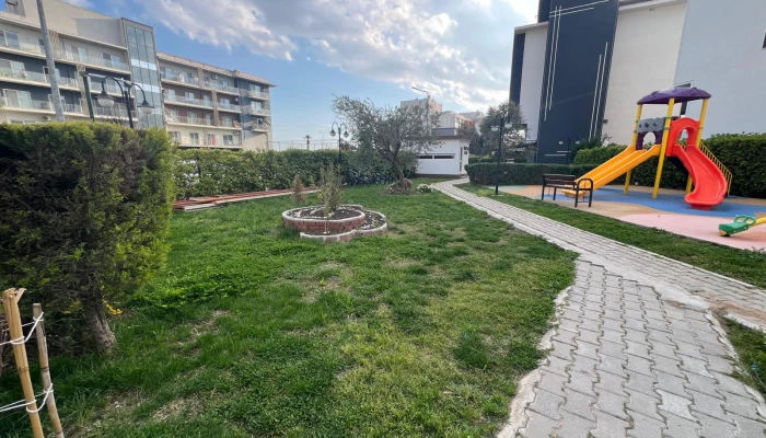 WhatsApp Image 2026-04-19 at 22.10.44.jpg