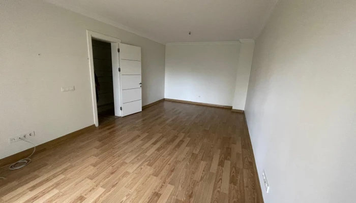 WhatsApp Image 2026-04-19 at 22.13.28 (2).jpg