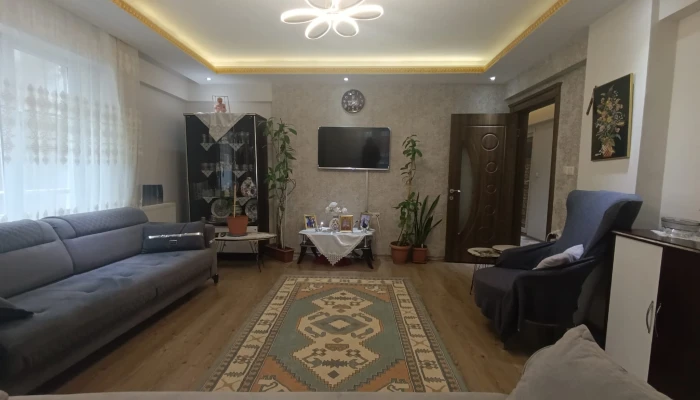 WhatsApp Image 2026-04-20 at 11.01.59 (3).jpg