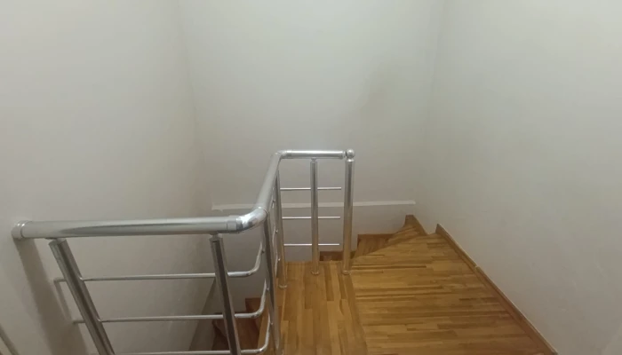 WhatsApp Image 2026-04-20 at 11.28.26 (1).jpg