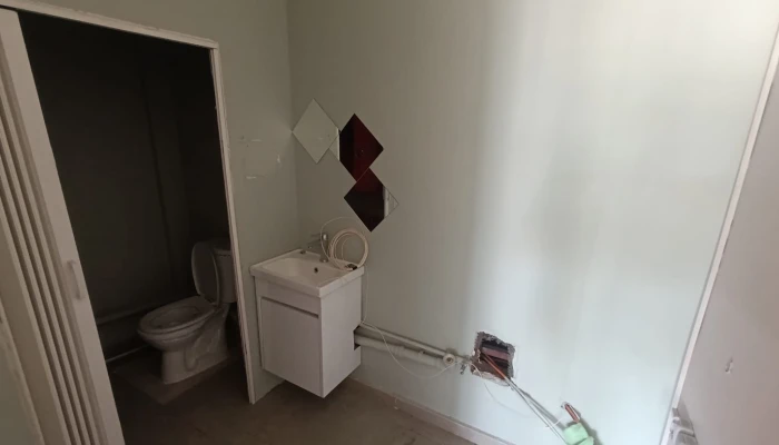 WhatsApp Image 2026-04-21 at 16.13.49 (2).jpg