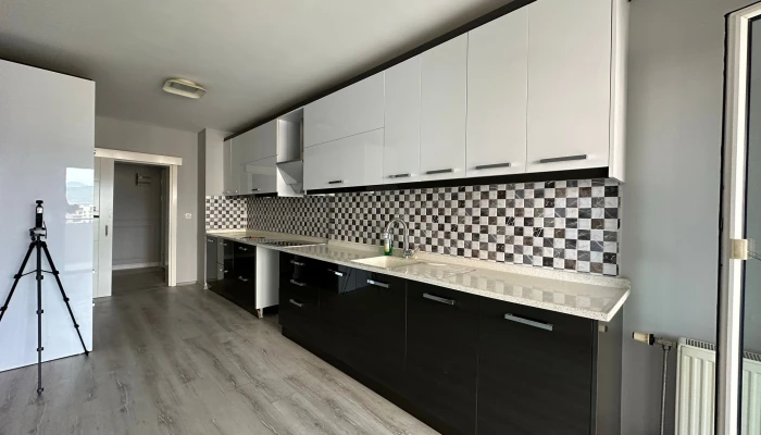 WhatsApp Image 2026-04-21 at 17.33.45 (3).jpg