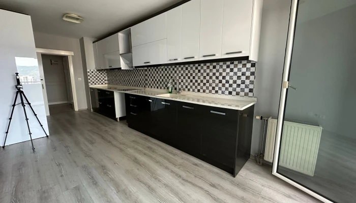 WhatsApp Image 2026-04-21 at 17.33.45 (1).jpg