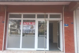Bahcelievler Pazaryeri sokağında 55 m2 Kiralik Dükkan