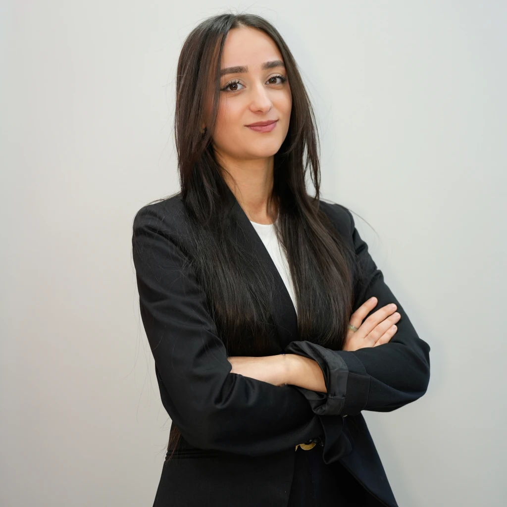 MELİKE AKSU