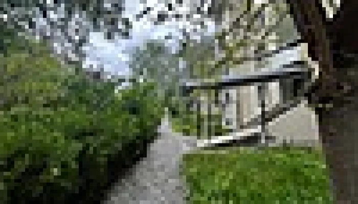 thmb_13200492421rx.jpg