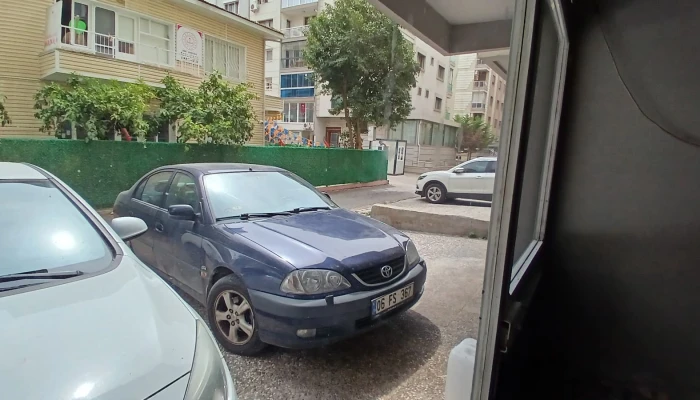 GIRNE DKN10.jpg