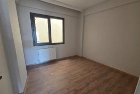 SEFERİHİSAR CAMİKEBİR MAHALLESİ'NDE KİRALIK 2+1 DAİRE
