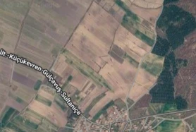 EKİNOX SEVGİ'DEN ENEZ KÜÇÜKEVREN'DE ÖZEL KONUMDA 5574M² TARLA