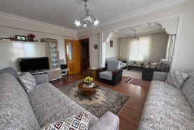 EKİNOX SEVGİ'DEN A. ZAFERİYE'DE SATILIK 140m2 - 2+1 GENİŞ DAİRE