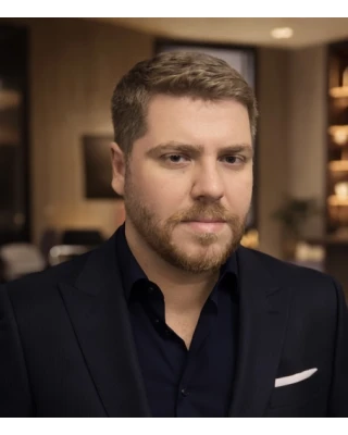 ÖMER AY