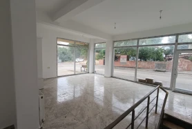 EKİNOX SEVGİ'DEN CADDE ÜZERİNDE KİRALIK 200m2 DÜKKAN